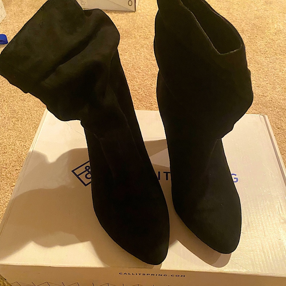 Black call it spring boots, (cone heel)